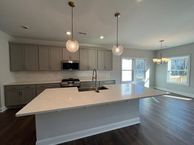 Building Photo - Newly Constructed 4BD, 3BA Knightdale Home with 2-Car Attached Garage and Bonus HOA Amenities