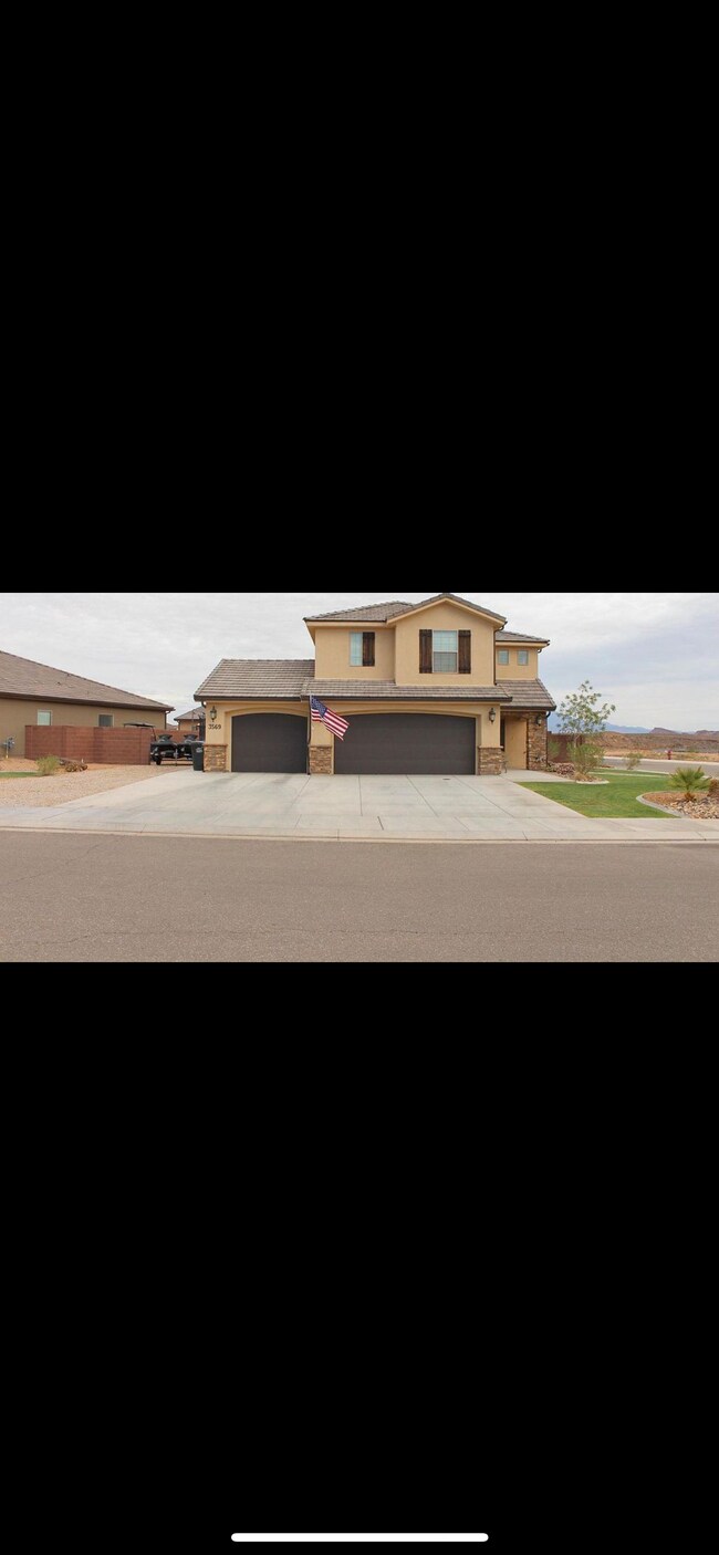 Building Photo - 3569 E Broken Mesa Dr