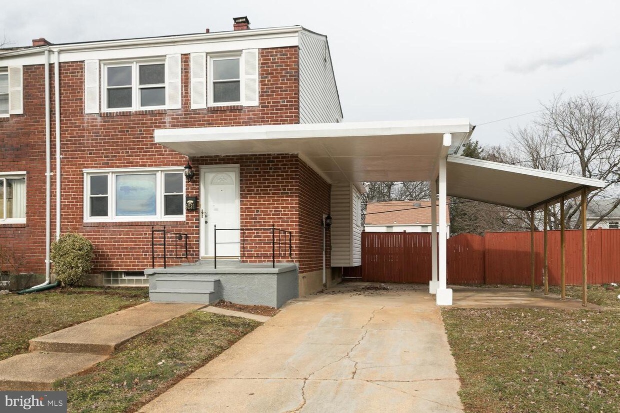 Foto principal - 6231 Robin Hill Rd