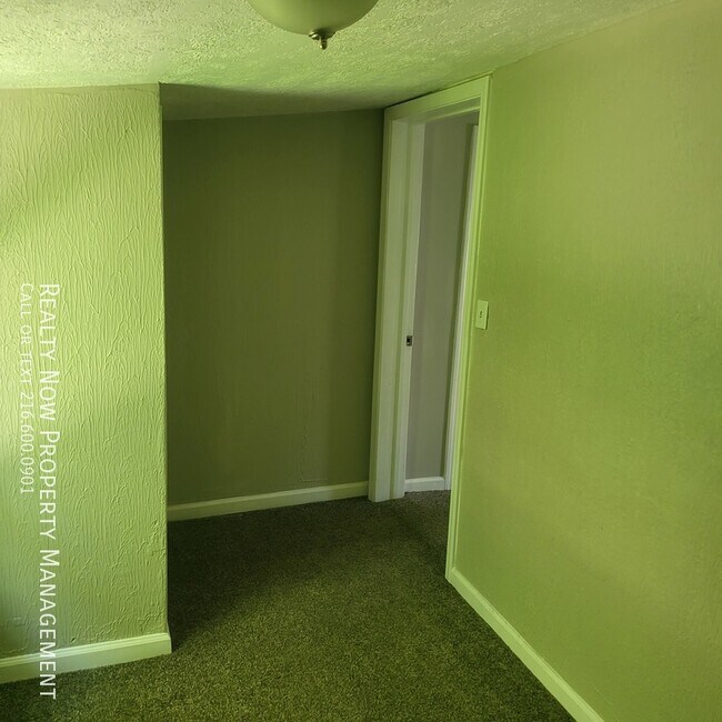 Foto del edificio - 18022 Marcella Rd
