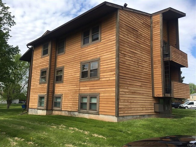Building Photo - 478 Idlewood Blvd