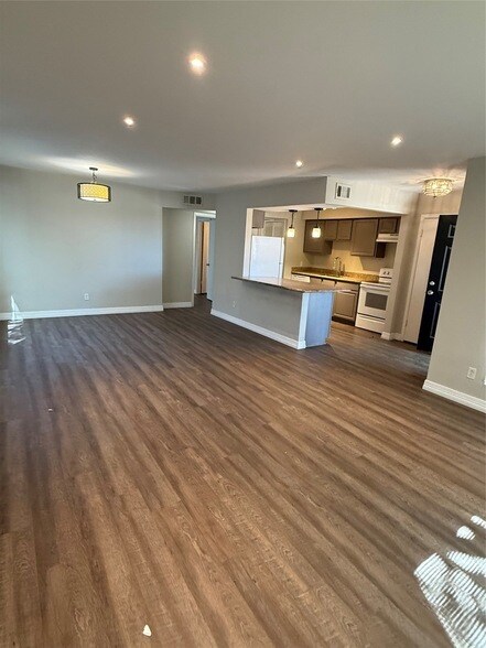 Building Photo - 17202 Imperial Valley Dr