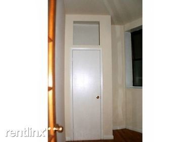 Building Photo - 4 br, 2 bath Apartment - 140 E 7th St
