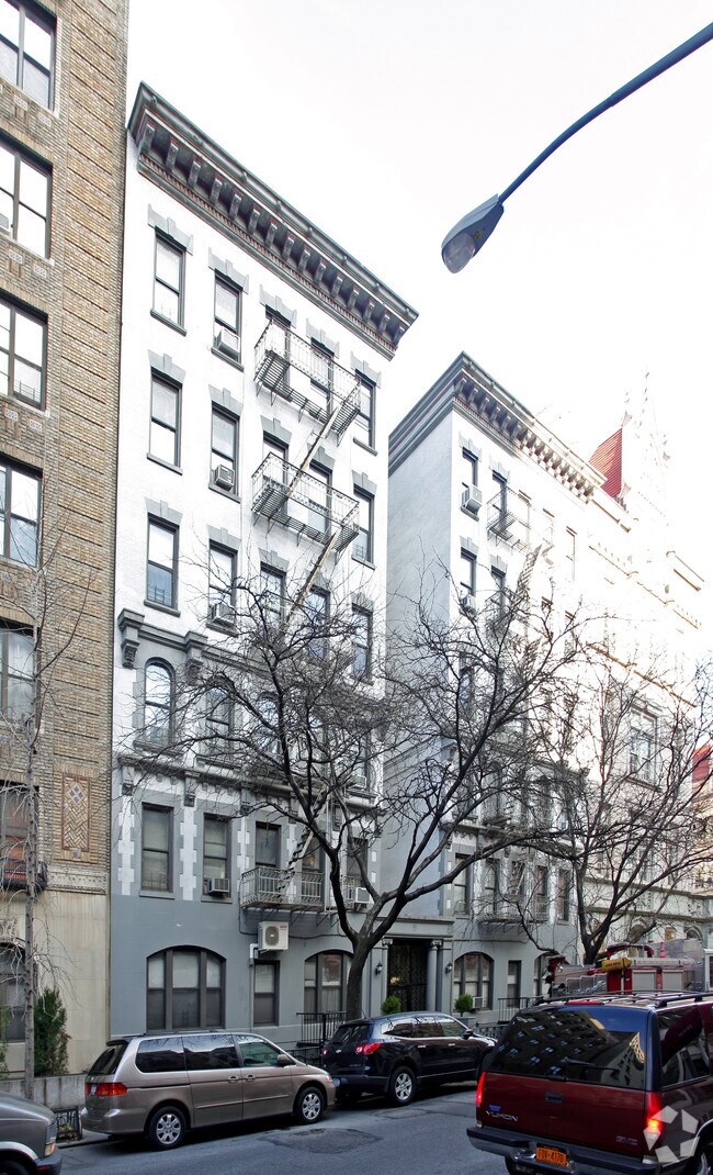 Primary Photo - 235 W 108th St
