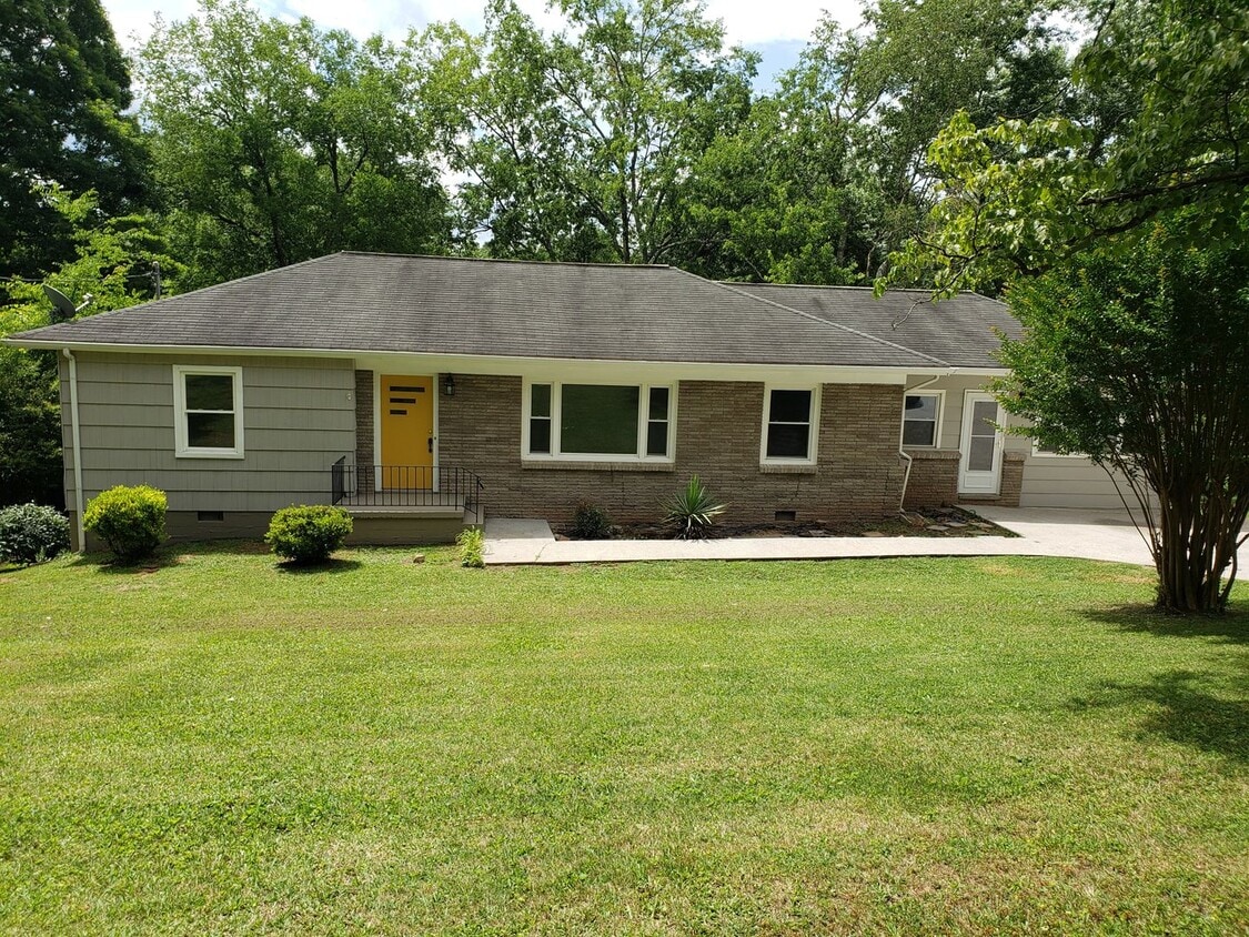 Foto principal - Stylishly Renovated & Prime Location!