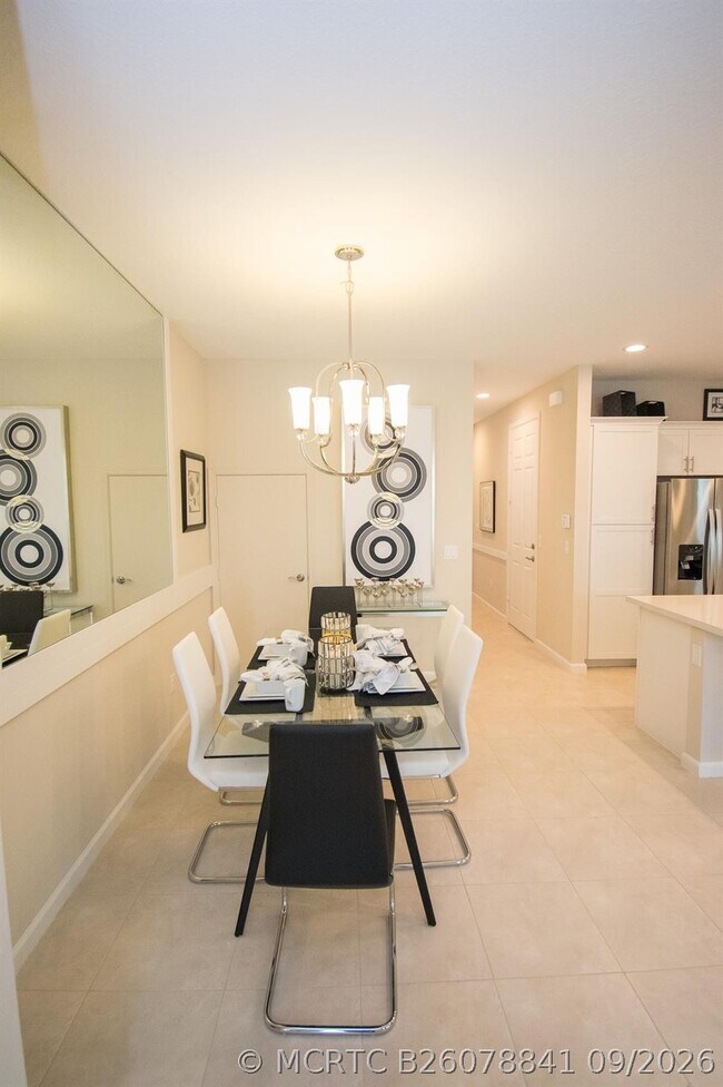 Foto del edificio - 14446 Emerald Pl Wy