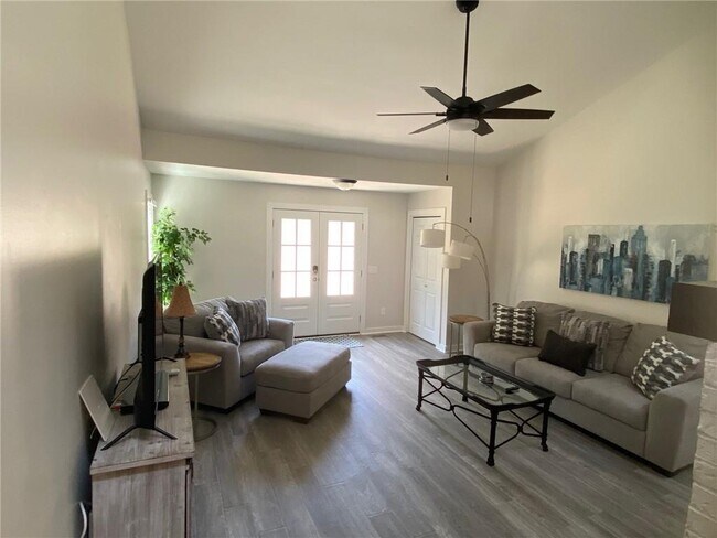 Foto del edificio - 1608 Willie Dr