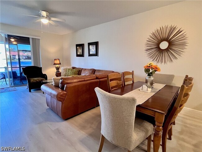 Foto del edificio - 6920 Huntington Lakes Cir