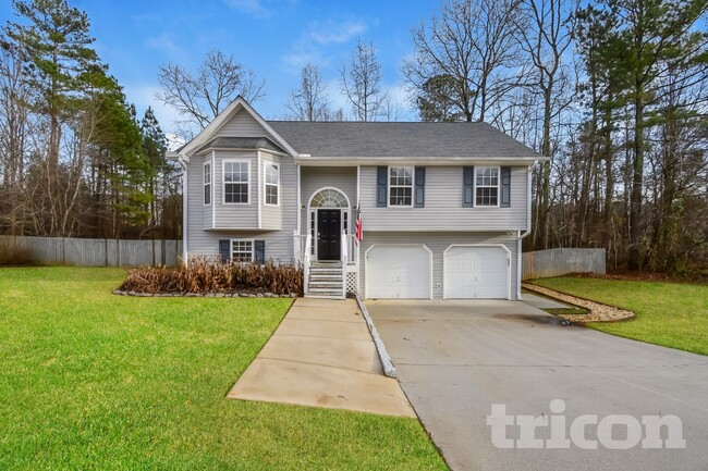 Building Photo - 141 Fairfax Dr