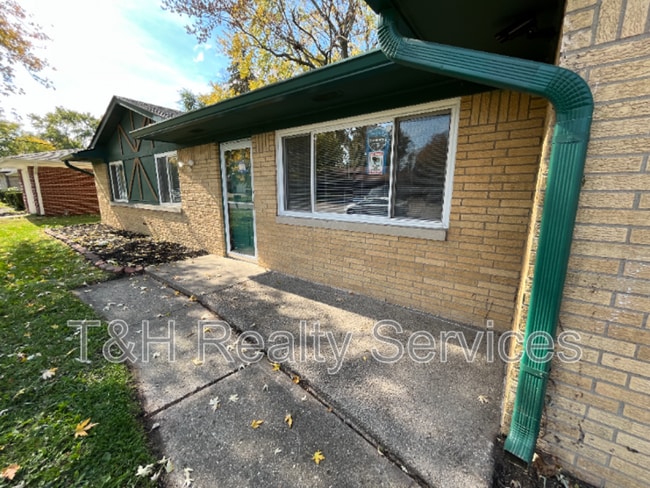 Building Photo - 2522 Constellation Dr