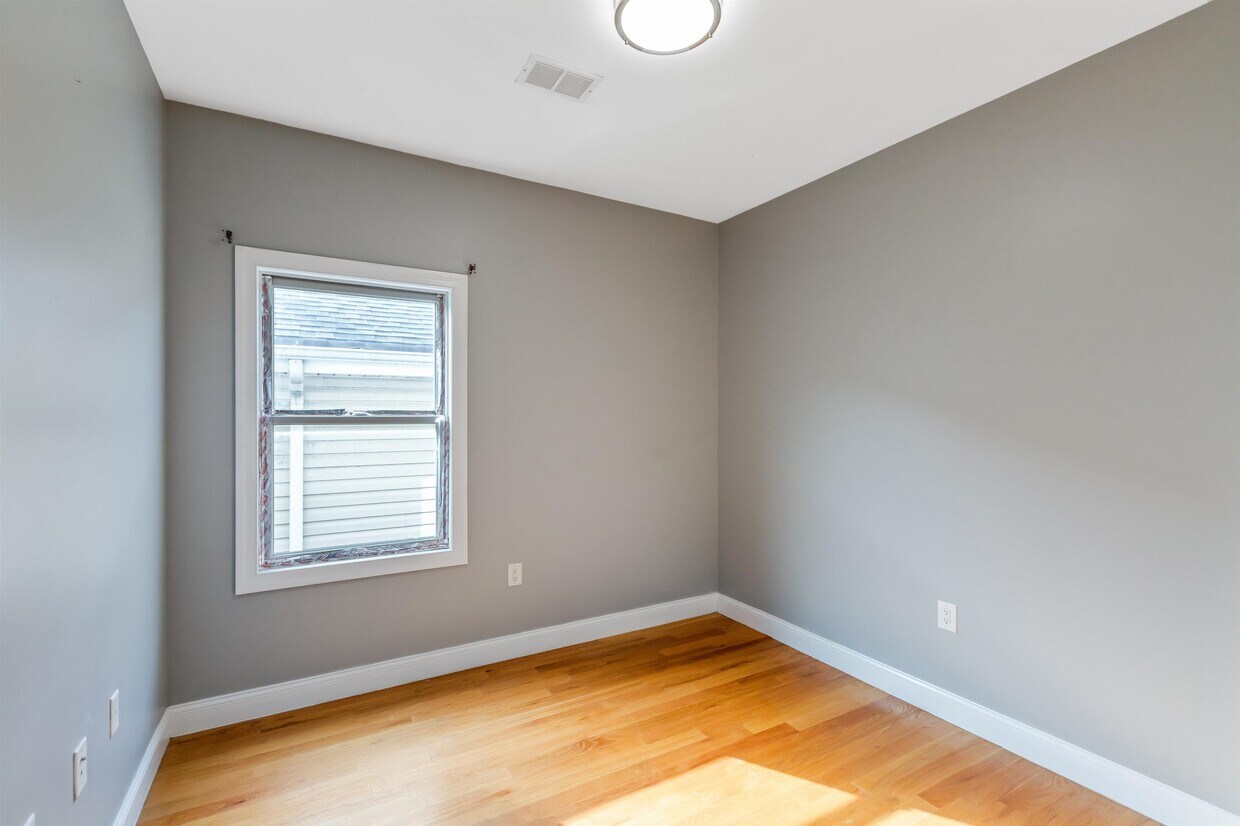 137 Terrace Ave Unit 2, Jersey City, NJ 07307 Condo for Rent in