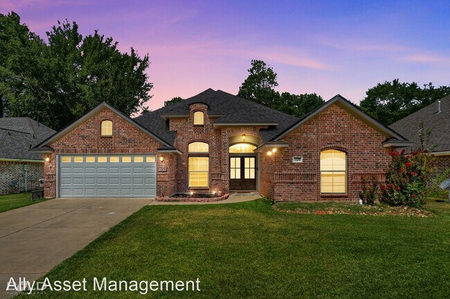 Foto del edificio - 4 br, 2 bath House - 1028 Cressmont Dr