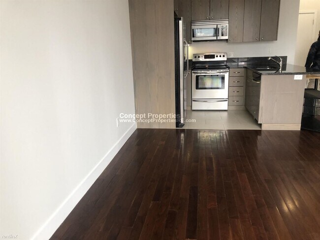 Building Photo - 2 br, 1 bath  - 12 Blackwood St Apt 412M