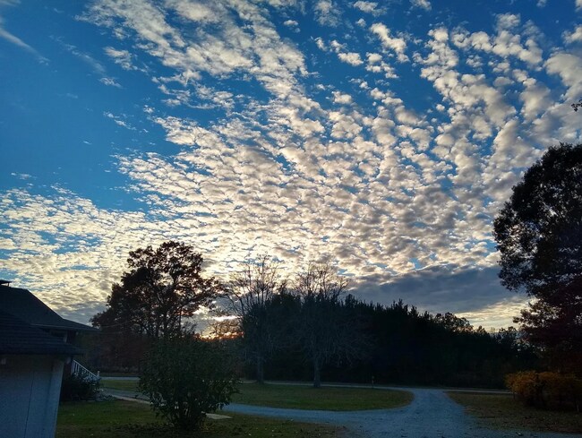 Foto del edificio - 6533 Lebanon Rd