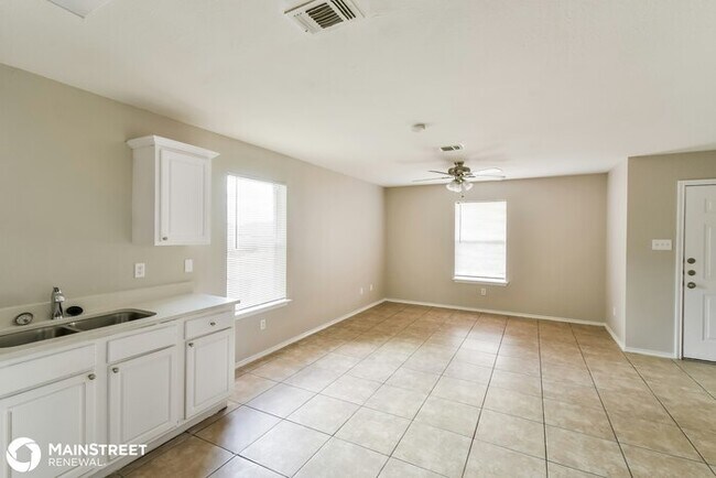 Foto del edificio - 9007 Port Shire Dr, San Antonio, TX 78242