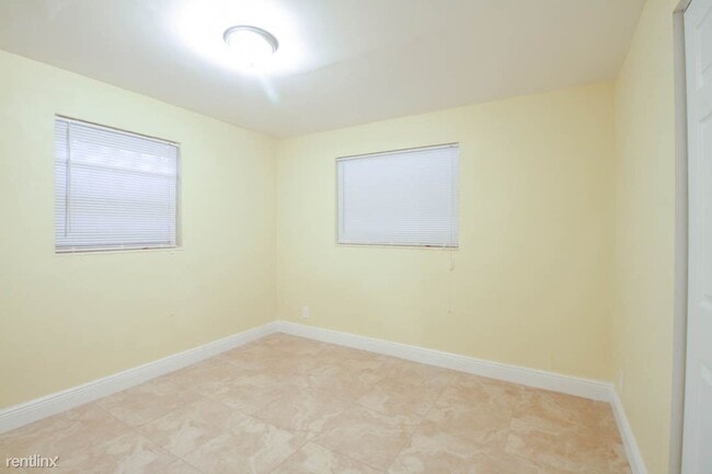Building Photo - 4 br, 2 bath House - 1608 NW 16th Street