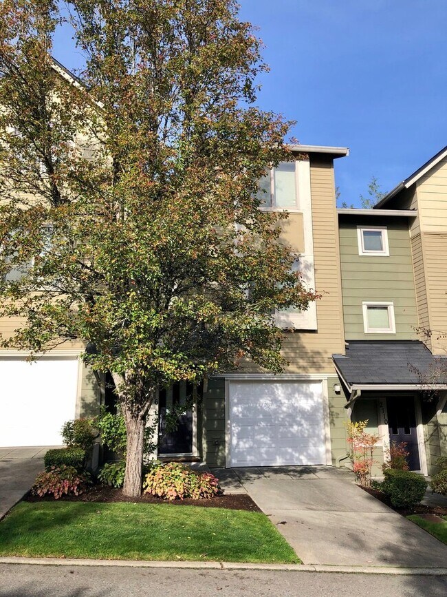 Foto del edificio - 2116 NW Boulder Way Dr