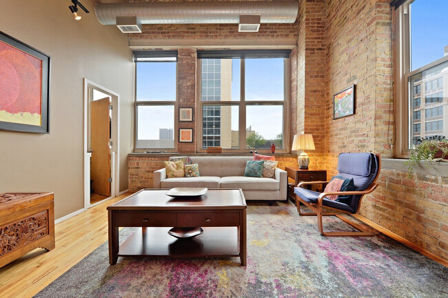 Foto del edificio - 417 S Jefferson St