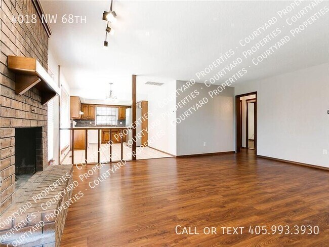 Foto del edificio - 4018 NW 68th-