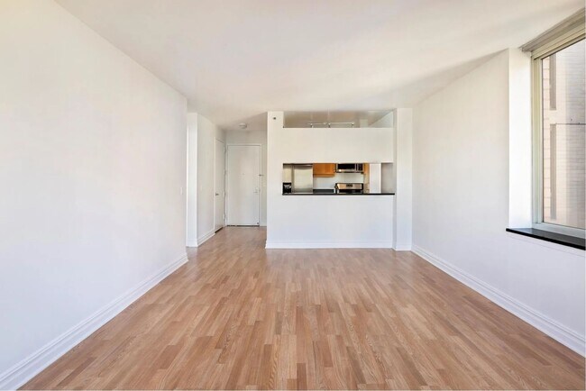 Foto del edificio - Spacious 1Bedroom 1Bathroom