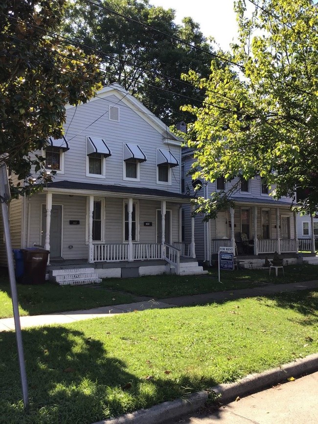 Building Photo - 3 br, 1 bath House - 1035 Jackson Avenue