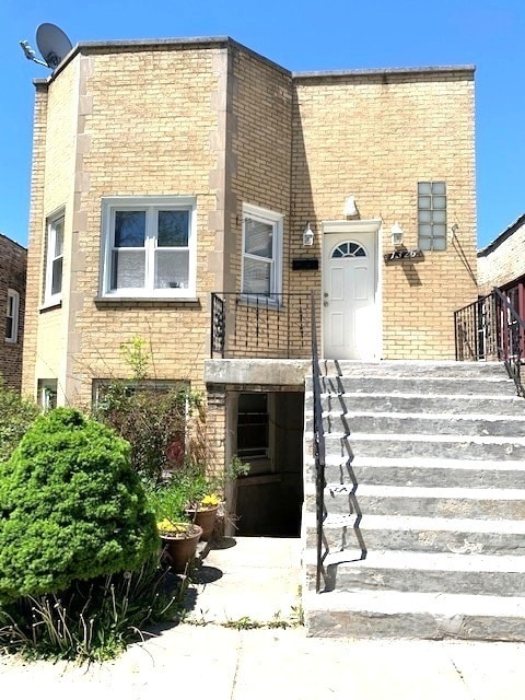 Building Photo - 1326 S 59th Ave