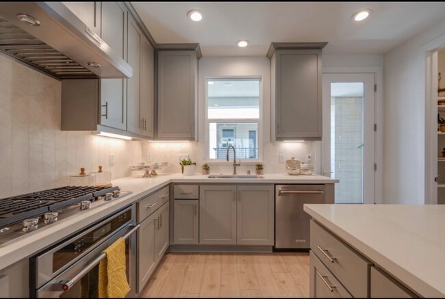 Foto del edificio - 1423 Venice Ter