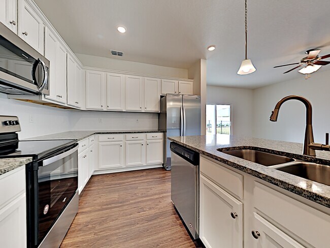 Foto del edificio - 61 Olivewood Pl