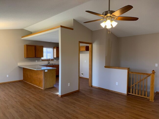 Foto del edificio - 1817 N Pine Grove St