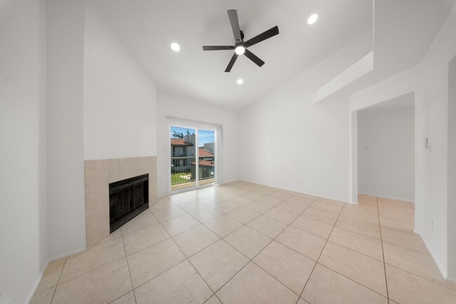 Foto del edificio - 220 N 22nd Pl