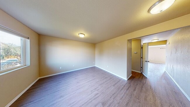 Building Photo - 3821 Reindeer Cir