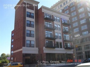 Building Photo - 2029 Grand Blvd