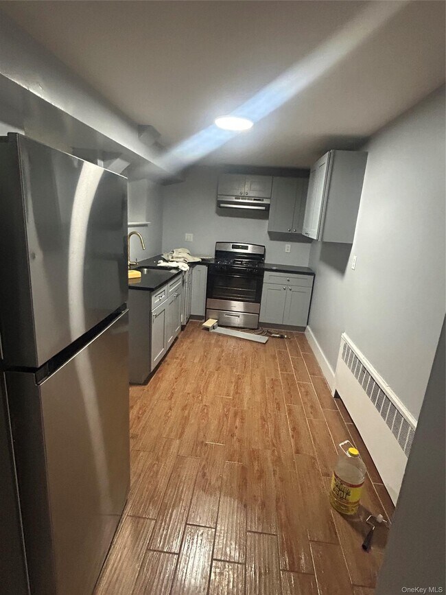 Foto del edificio - 137 Woodlawn Ave