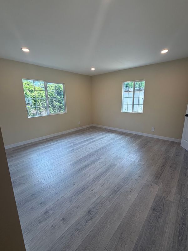 Foto del edificio - 7912 White Oak Ave