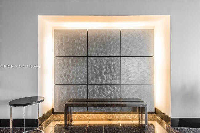 Foto del edificio - 8101 Biscayne Blvd