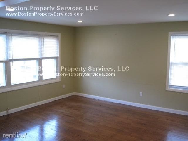 Building Photo - 18 Plainfield St