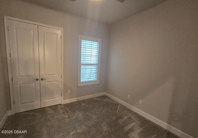 Building Photo - 54 Longridge Ln