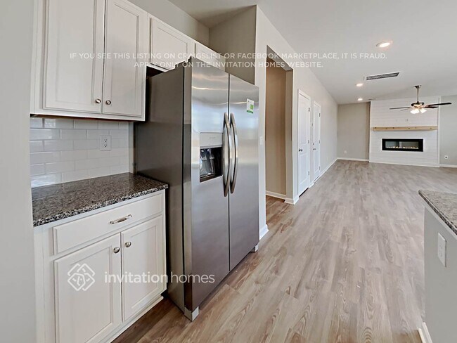 Foto del edificio - 4019 Penwood Pl