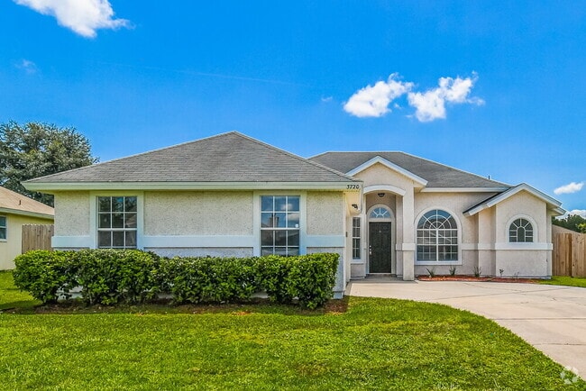 Building Photo - 3720 Arava Dr