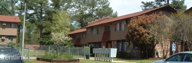 Building Photo - 1177 Constitution Rd SE