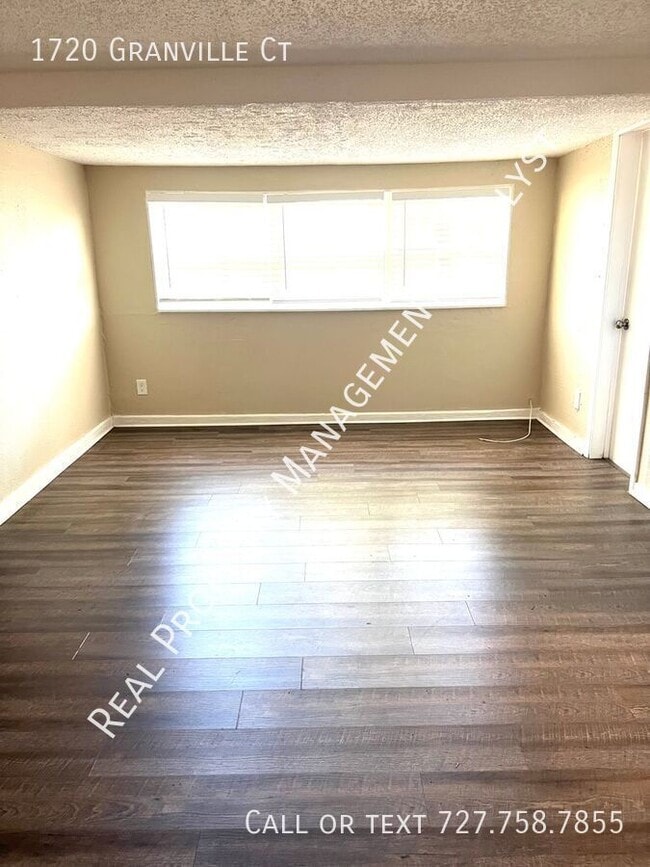 Building Photo - 1720 Granville Ct S