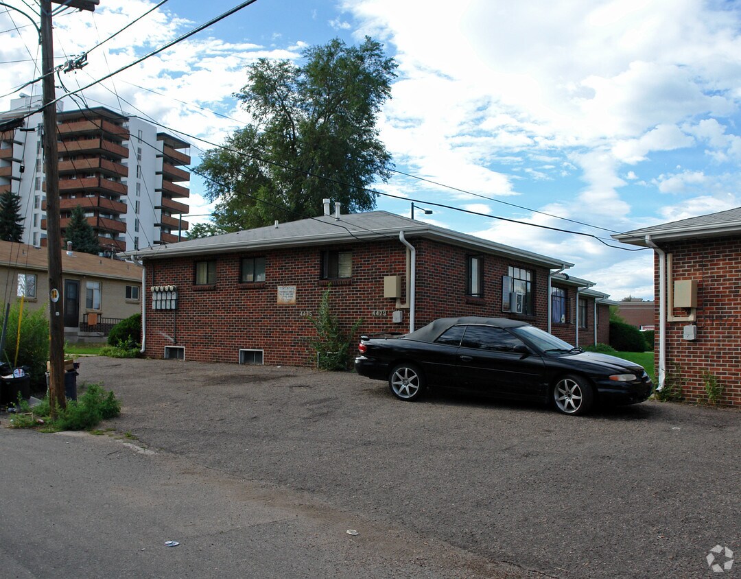 Foto del edificio - 4445-4481 E Yale Ave