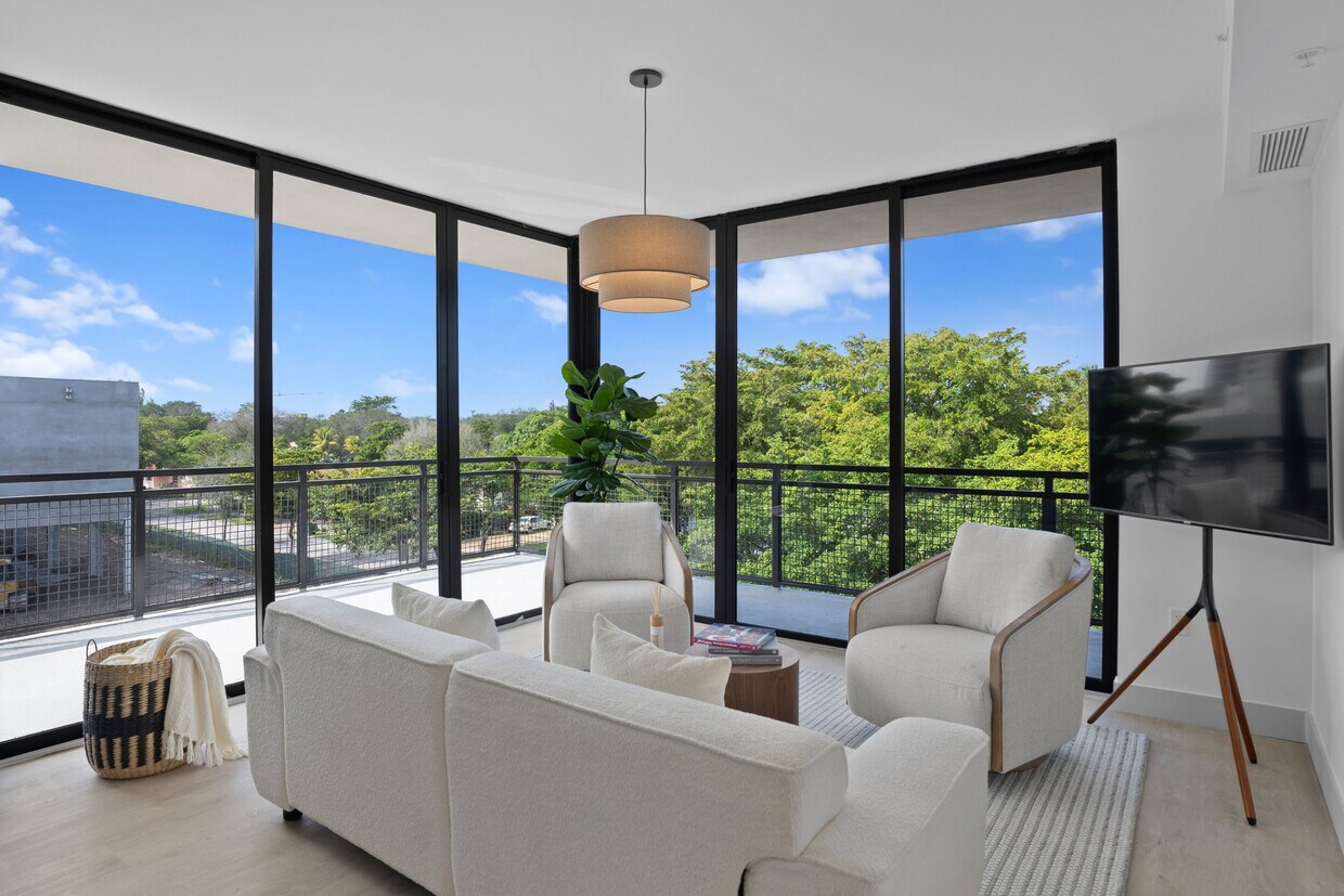 Foto principal - 1255 NW 126th St