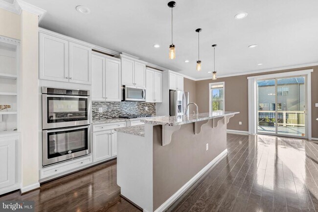 Foto del edificio - 6836 William White Way
