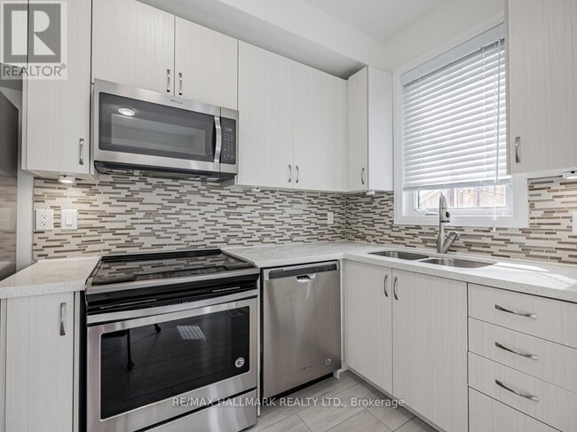 Building Photo - 199 Ardagh Rd