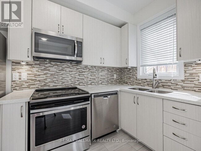 Photo du bâtiment - 199 Ardagh Rd