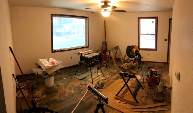 Living Room - 310 W Adams St