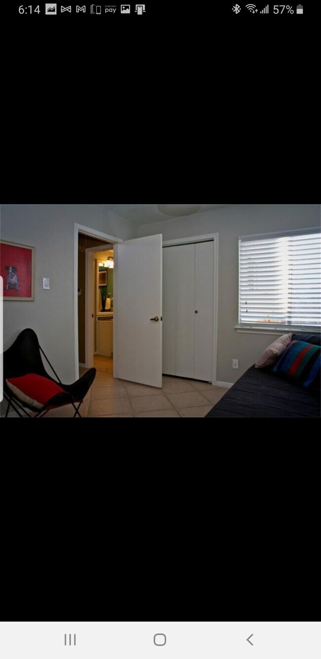 Building Photo - 1322 Roundstone Dr