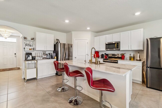 Building Photo - 18006 Canopy Pl