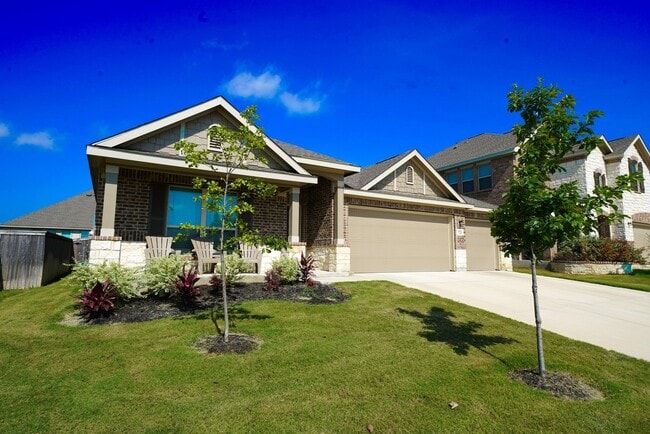 Building Photo - Immaculate First Time Rental in Potranco Run! - Realtor Commission: $750